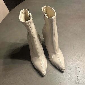 Steve Madden Cream Ankle Boots